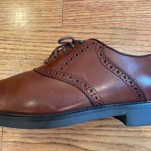 Johnston & Murphy Brown Saddle Shoes Never Worn Size 8 Medium